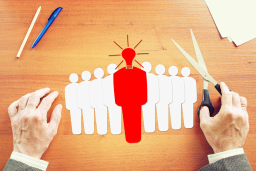 Наставник обсуждает стратегию накоплений с семьей из Астаны